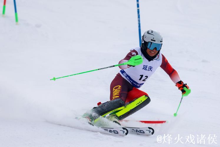多项全国性青少年滑雪赛事参赛人数创新高 多项全国性青少年滑雪赛事参赛人数创新高